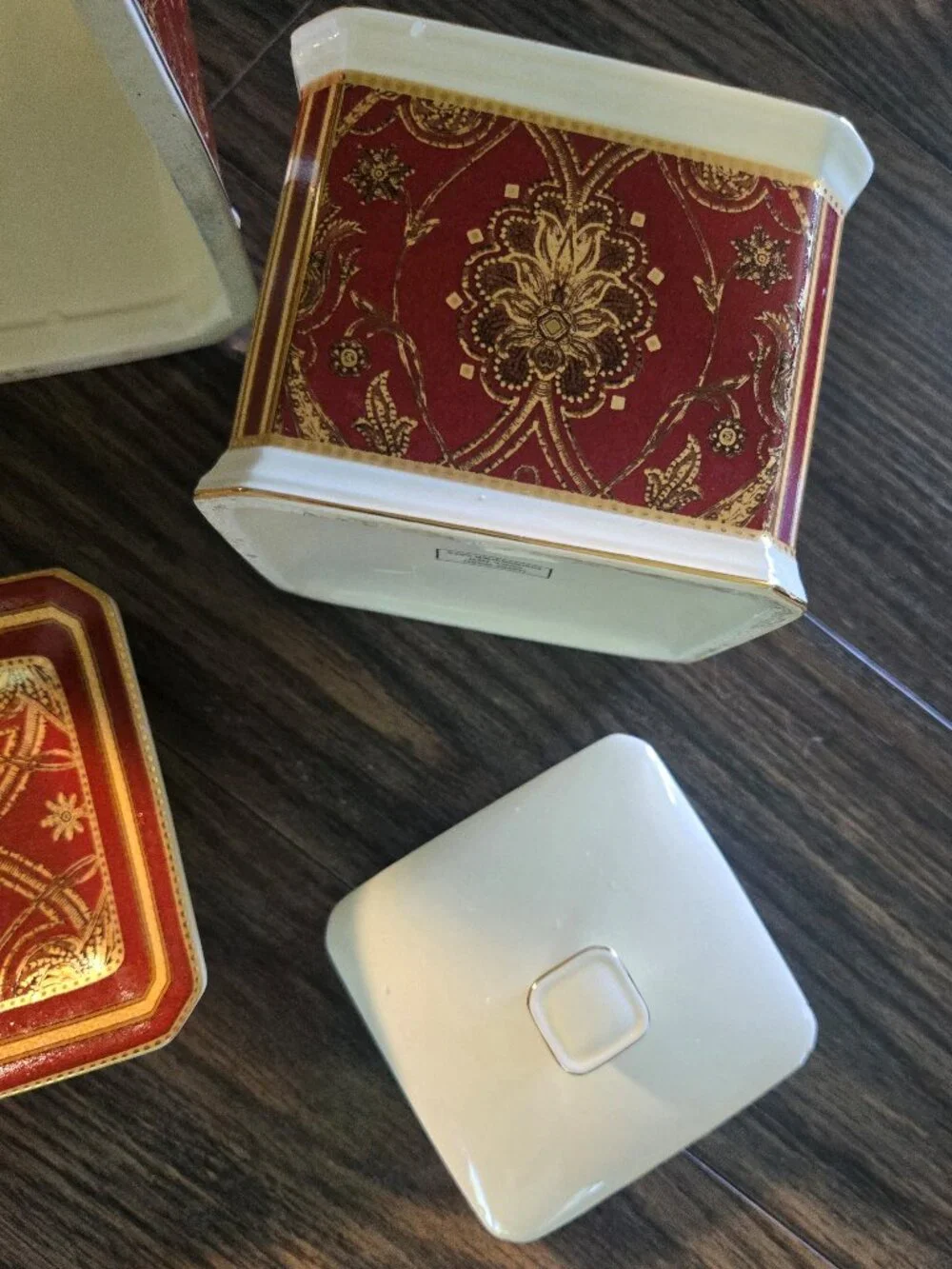 CHARTER CLUB (Macy's) Traditional Style Porcelain Bath Accessory Storage Set NWT